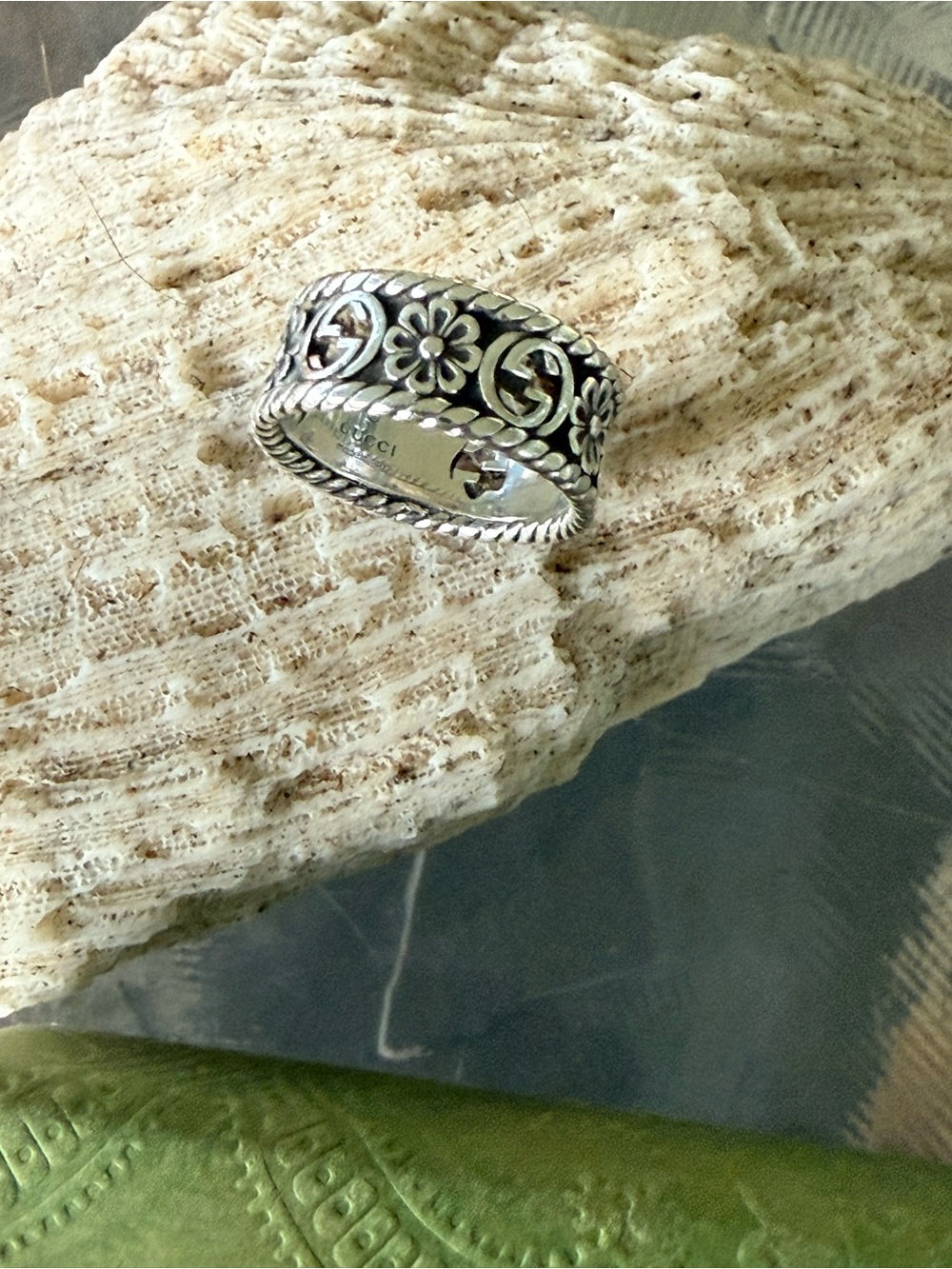 Gucci Flower Interlocking G Sterling Silver Ring